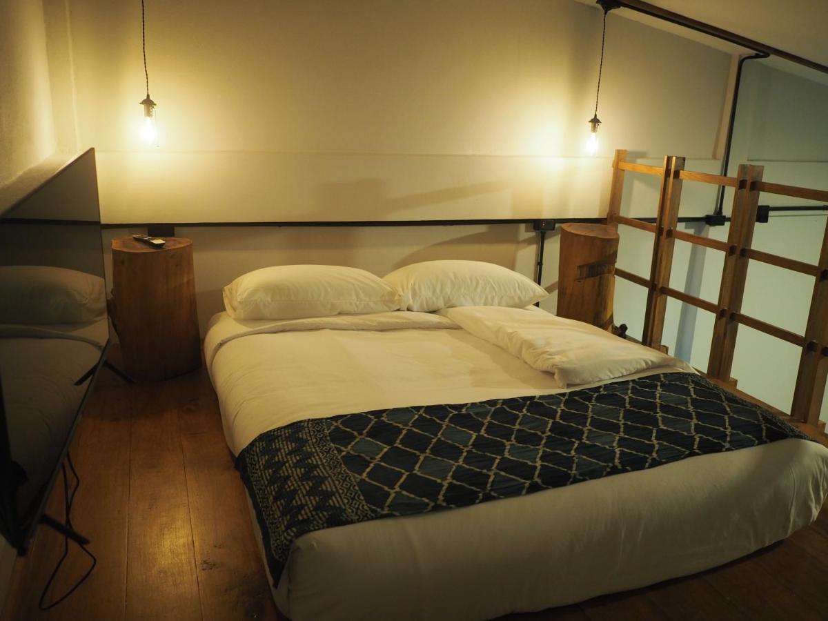 Makai Nap Hotel Thai Mueang Bagian luar foto