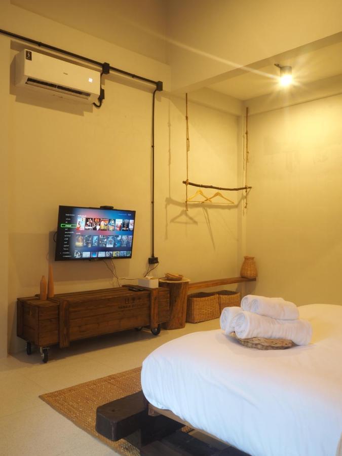 Makai Nap Hotel Thai Mueang Bagian luar foto